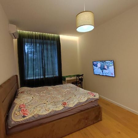 Lux Apartment, Near Metro Vasylkivska เคียฟ ภายนอก รูปภาพ