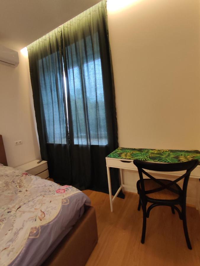 Lux Apartment, Near Metro Vasylkivska เคียฟ ภายนอก รูปภาพ